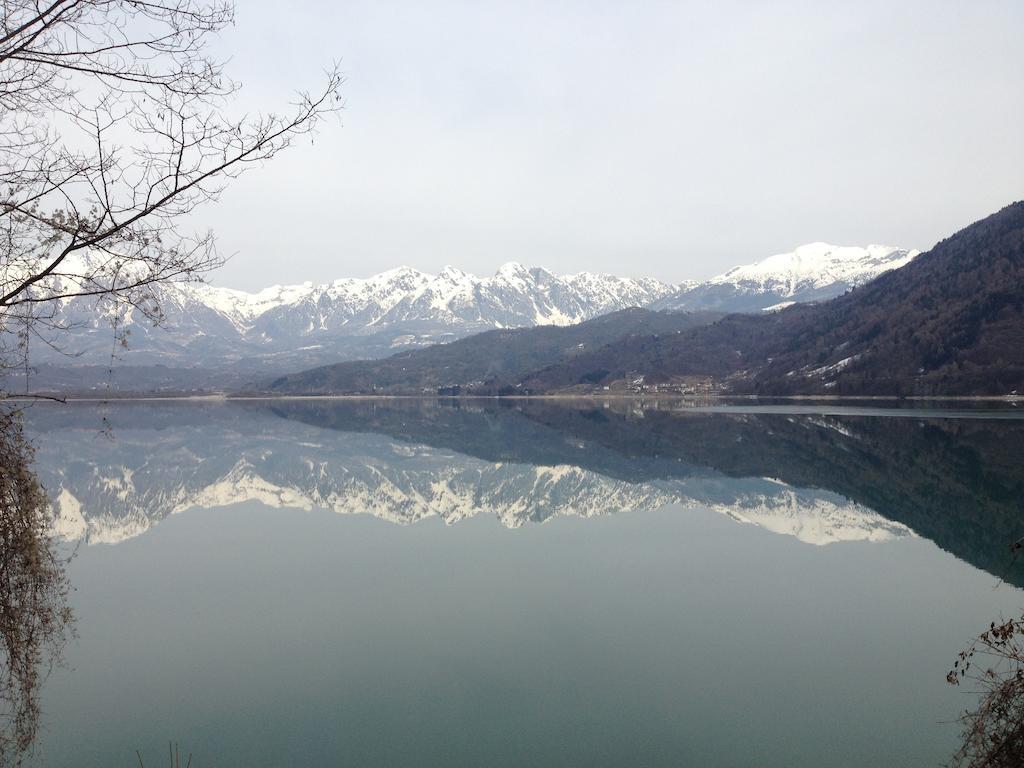 B&B Villa Al Lago Farra d'Alpago Exterior foto